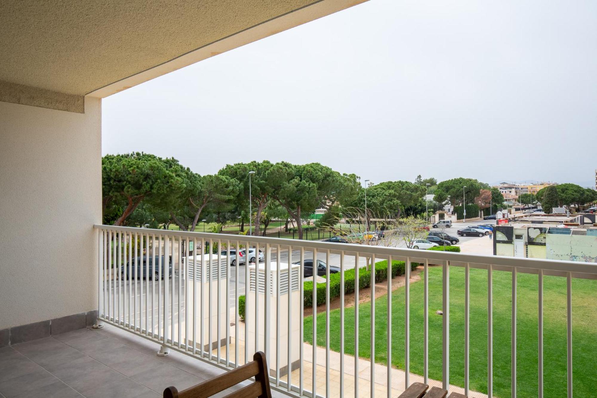 Apartamentos En Canet Al Mar, Junto Playa Y Con Piscina Canet d'En Berenguer Extérieur photo